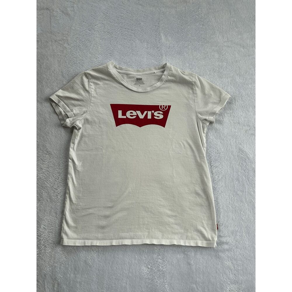 Levi's Basic White w/ Red Logo Tee Shirt Size Medium, Shirt Sleeve, Casual